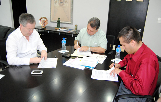 Firmaron convenio el municipio y el Infonavit 