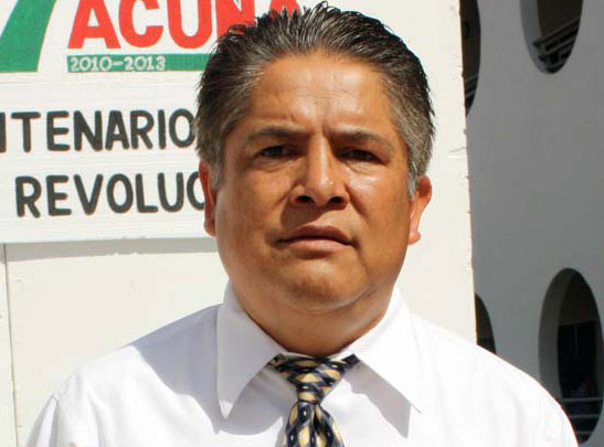 José Luis Coronado Rivera, director de Educación Municipal.