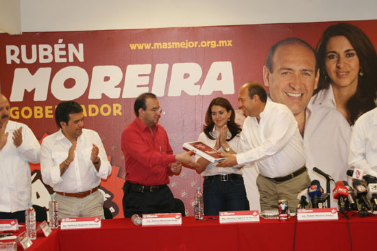 Respaldarán diputados federales del PRI proyectos de Rubén Moreira 