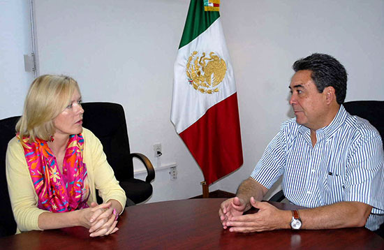 Se reúne el gobernador Jorge Torres López con la embajadora de Suecia en México