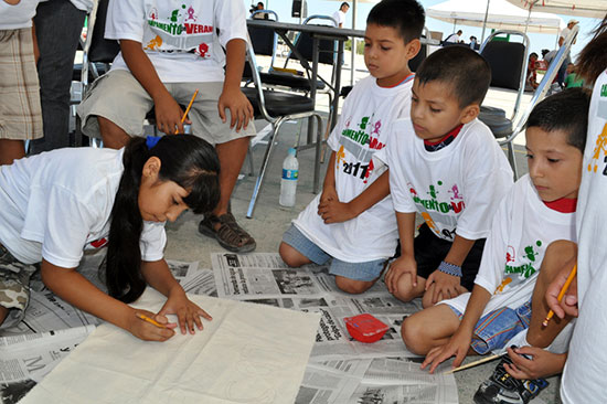 Continúa las actividades del Campamento de Verano DIF 2011