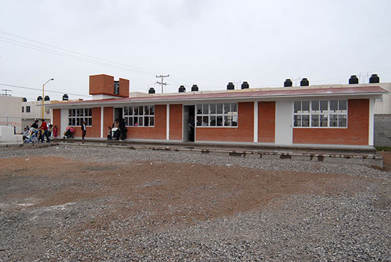 El gobierno de Jorge Torres construye más espacios educativos en La Laguna
