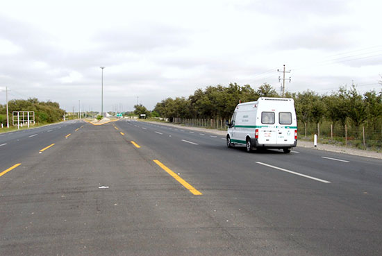 El gobierno del estado cumple una visión más con mejores carreteras en la región de los Cinco Manantiales