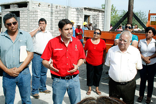 Inicia electrificación en colonia Antonio Gutiérrez