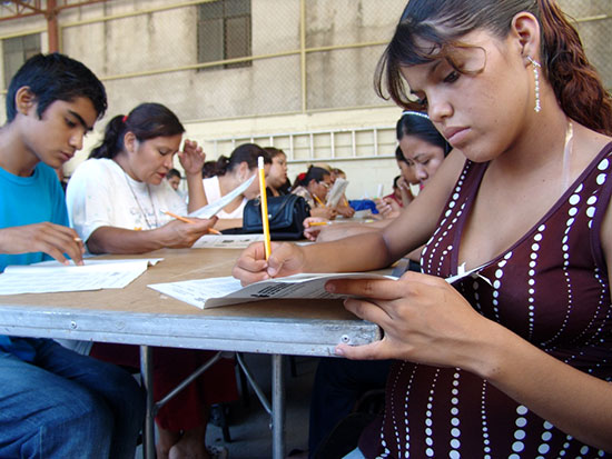 Programas del gobierno de Coahuila bajaron índices de pobreza en el estado en los últimos años