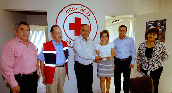 Recibe la Cruz Roja más de 3 millones de pesos de la colecta escolar realizada en la SEC