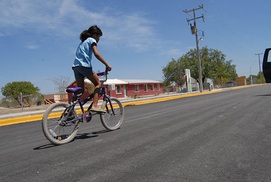 Gracias a las obras estatales de desarrollo social, en Coahuila se disminuyeron los índices de pobreza