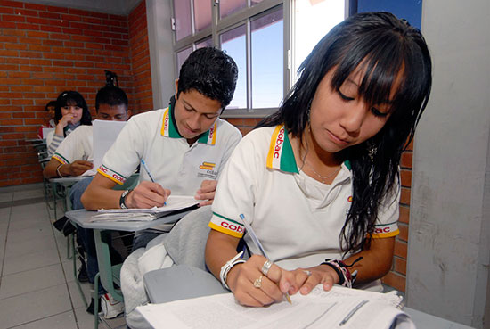 Los COBAC de Saltillo y Monclova: visión cumplida en educación