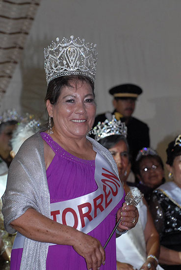 Nueva reina del adulto mayor del DIF Coahuila es de Torreón