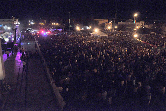 Asisten cerca de 10 mil personas al cierre de las festividades del Grito de Independencia 2011