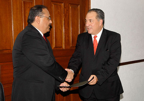 El gobernador Jorge Torres desgina a Jorge César González como Subsecretario de Asuntos Sociales