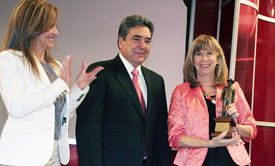 El gobernador Jorge Torres López inauguró la Feria Internacional del Libro Saltillo 2011