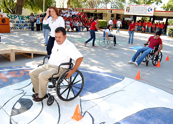 Inicia DIF Acuña actividades del mes dedicado a personas con discapacidad con campaña de sensibilización