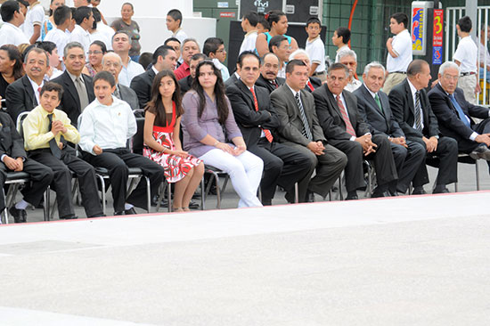 Inicia gobernador y alcalde eventos conmemorativos al 201 Aniversario de inicio de la Independencia