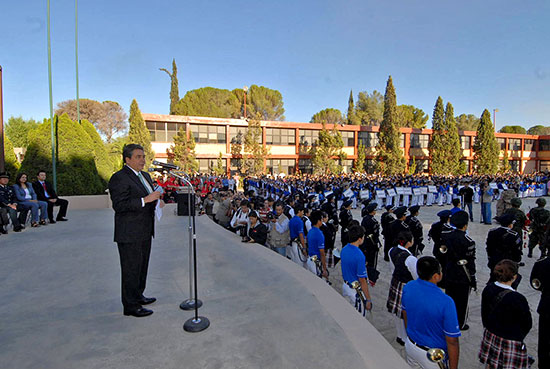 Preside el gobernador Jorge Torres festejos cívicos por el 75 Aniversario de la fundación del Colegio “Ignacio Zaragoza”