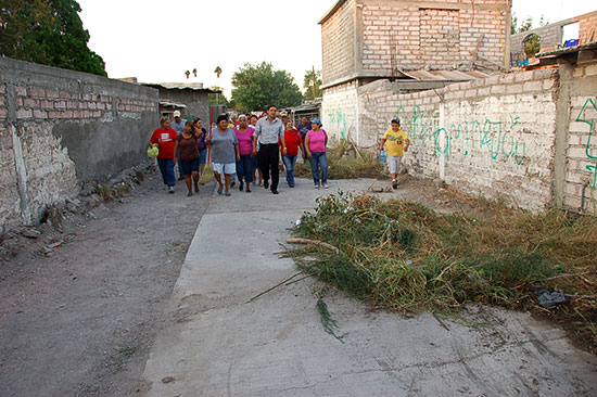 Promueve Antonio Nerio limpieza de lugares públicos en la mancha urbana