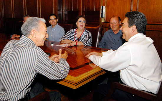 Se reúne el gobernador Jorge Torres López con el Comité Técnico del Museo de las Aves