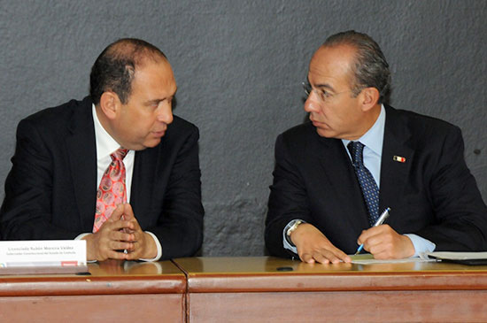Asiste Rubén Moreira a la firma del acuerdo para combatir la sequía a cargo del presidente Felipe Calderón