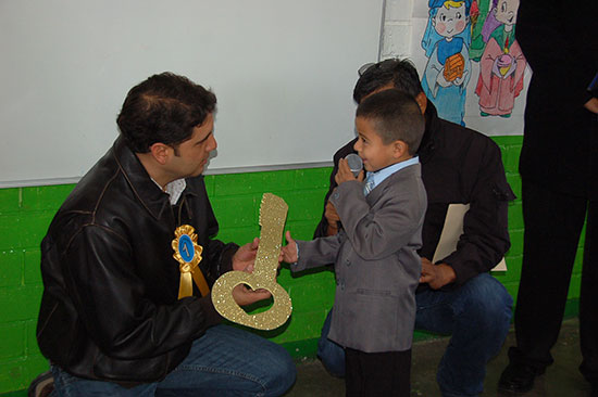 Inaugura Antonio Nerio obra en jardín de niños