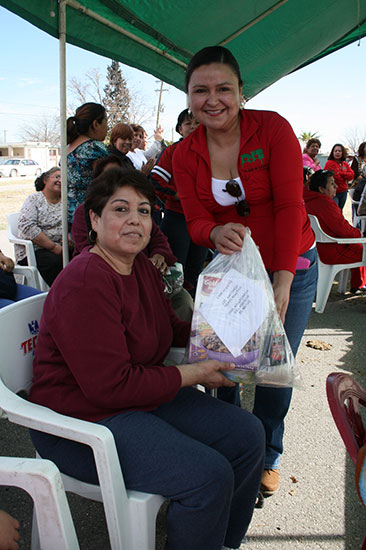 Inicia DIF Nueva Rosita brigadas de servicio comunitario 2012