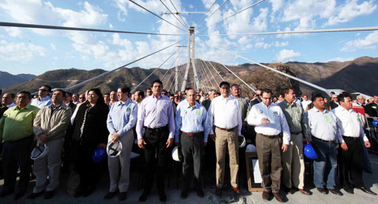 Puente Baluarte Bicentenario el mas alto del mundo