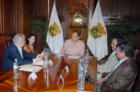 Se reúne el gobernador con los integrantes del patronato de la Camerata de Coahuila 