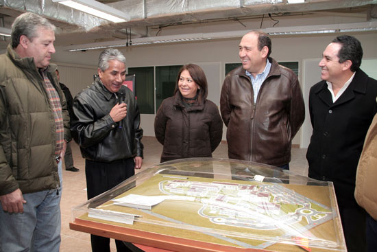 Supervisa el gobernador Rubén Moreira avance de la construcción del CINVESTAV unidad Saltillo 