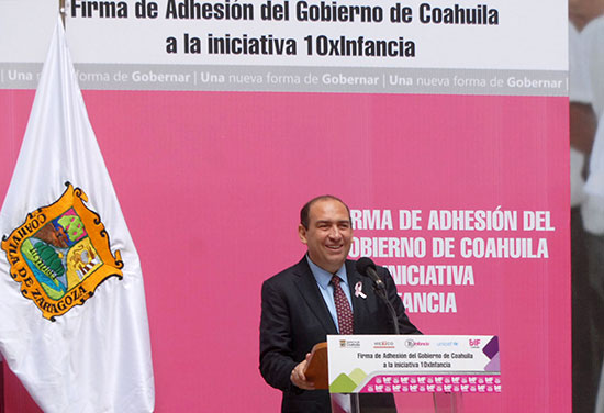 Cumple el gobernador Rubén Moreira con los derechos de las niñas y los niños coahuilenses