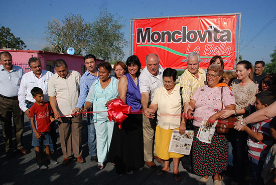Inauguran obra de pavimentación en Monclova