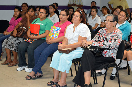 Intensifican acciones el DIF Acuña y Salud Municipal en pro de una cultura de autoprotección