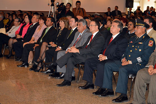 Con visión de progreso, presentó el alcalde Alberto Aguirre Villarreal su Tercer Informe De Resultados
