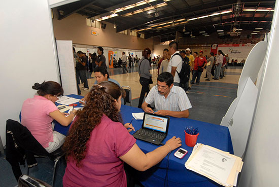 Coahuila alcanza el 52 por ciento de colocación en las Ferias de Empleo