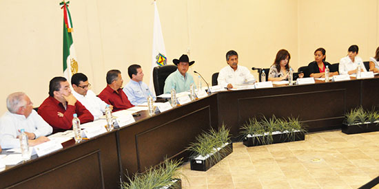 Encabeza alcalde Primera Sesión de Cabildo correspondiente al mes de marzo