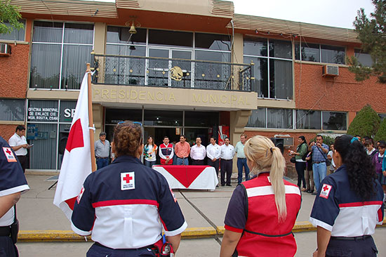 Encabeza Antonio Nerio inicio de colecta anual de Cruz Roja