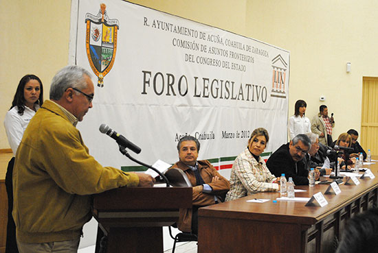 Exponen organizaciones problemática de Acuña ante diputados de Coahuila