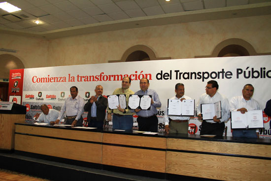 Firma Jericó proyecto de Saltibús en Saltillo, atestigua gobernador Moreira 