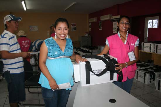 El IFE inició la entrega de material electoral en Acuña