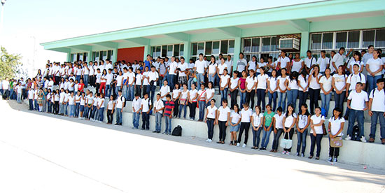 Con 250 alumnos inauguran ciclo escolar en el Colegio de Bachilleres de Coahuila