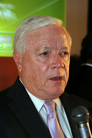Enrique Osuna, Consejero de la Unión de Organismos Empresariales del Centro.