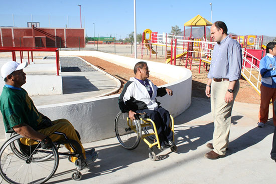 En mil días de trabajo el DIF Saltillo ha apoyado a casi 7 mil personas con discapacidad