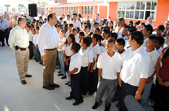 Gobernador de Coahuila y el alcalde de Acuña supervisaron obras en 3 escuelas con una inversión de 5.2 mdp