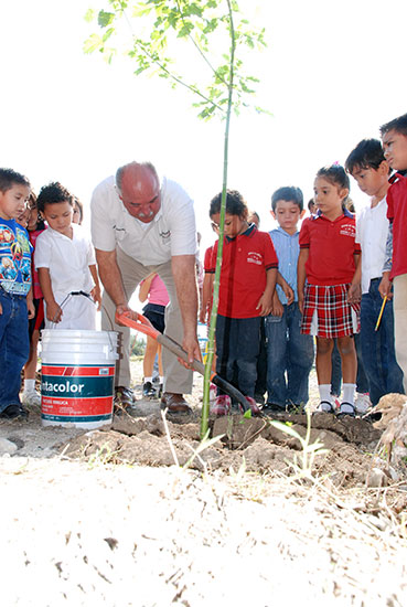 Impulsa Monclova el cuidado al Medio Ambiente en escuelas