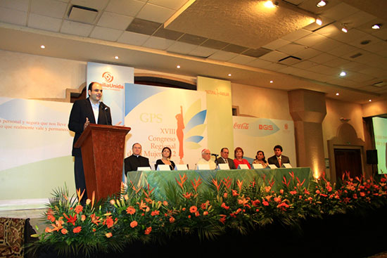 Inaugura alcalde XVIII Congreso Regional de la Mujer