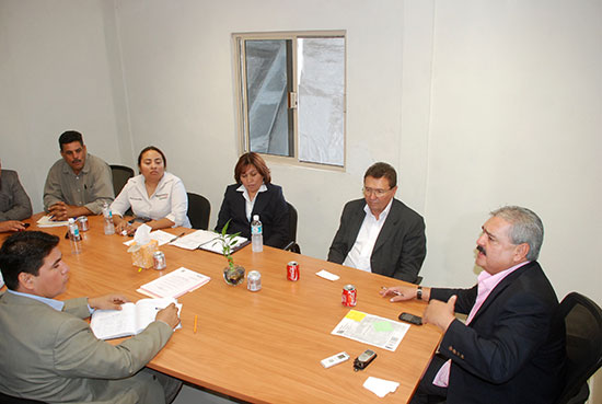 Se reúne personal de Tesorería Municipal de Monclova