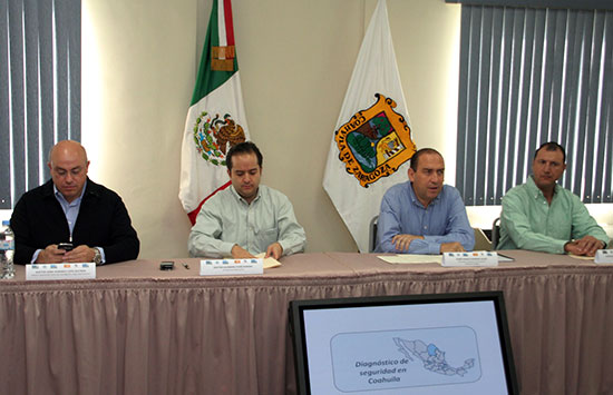 Sostienen reunión gobernador Rubén Moreira y Alejandro Poiré