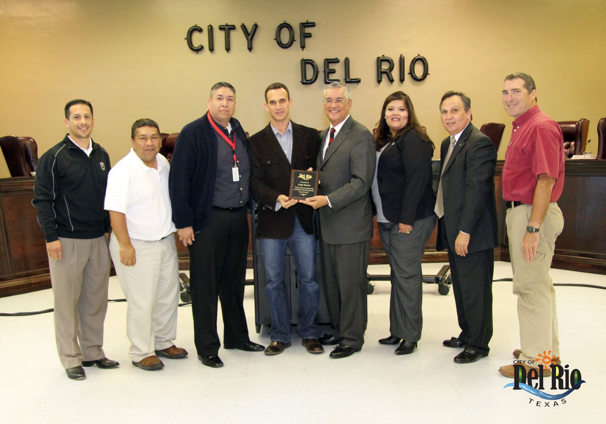 El Concilio de Del Rio, Texas entrega un reconocimiento al acuñense  Jorge Ramón Montemayor 