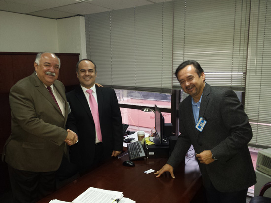 Se reunen alcaldes Melchor Sánchez y Gerardo García con funcionarios de PEMEX