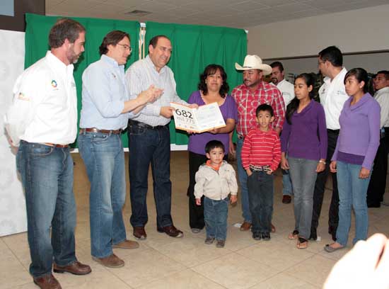 Seguro popular de Coahuila es sexto lugar a nivel nacional 