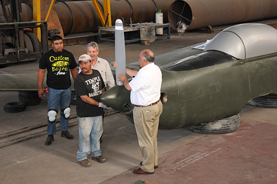 Instalarán avión histórico como monumento en bulevar Ejército Nacional
