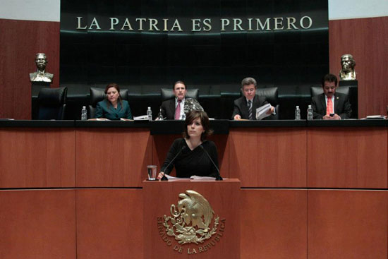 La discriminación atenta contra los derechos de las personas: senadora Hilda Flores Escalera